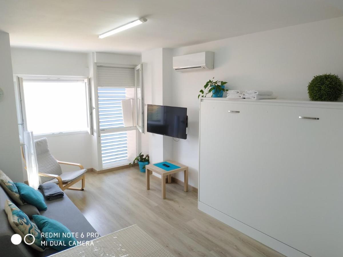 Apartamentos Poniente Вильянуэва-де-Ароса Экстерьер фото