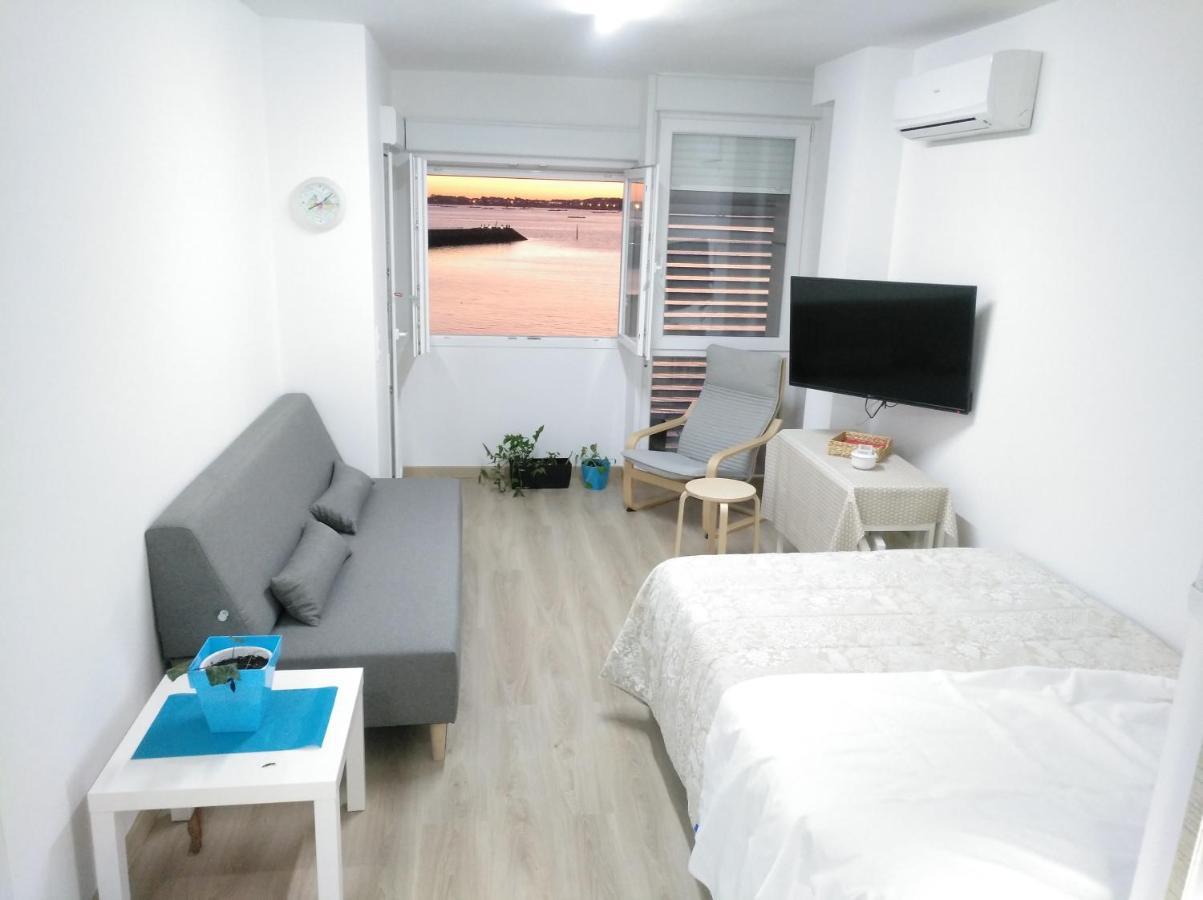 Apartamentos Poniente Вильянуэва-де-Ароса Экстерьер фото