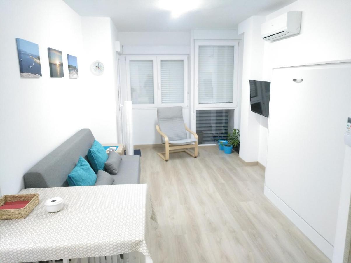 Apartamentos Poniente Вильянуэва-де-Ароса Экстерьер фото